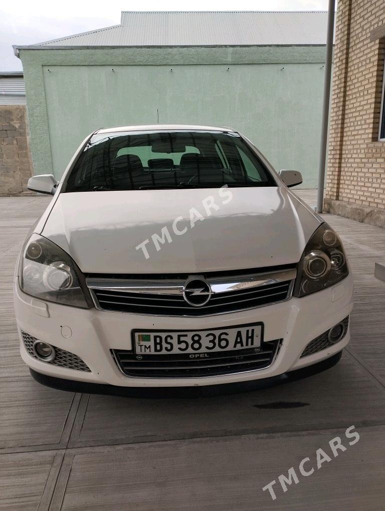 Opel Astra 2008 - 85 000 TMT - Бахарден - img 4