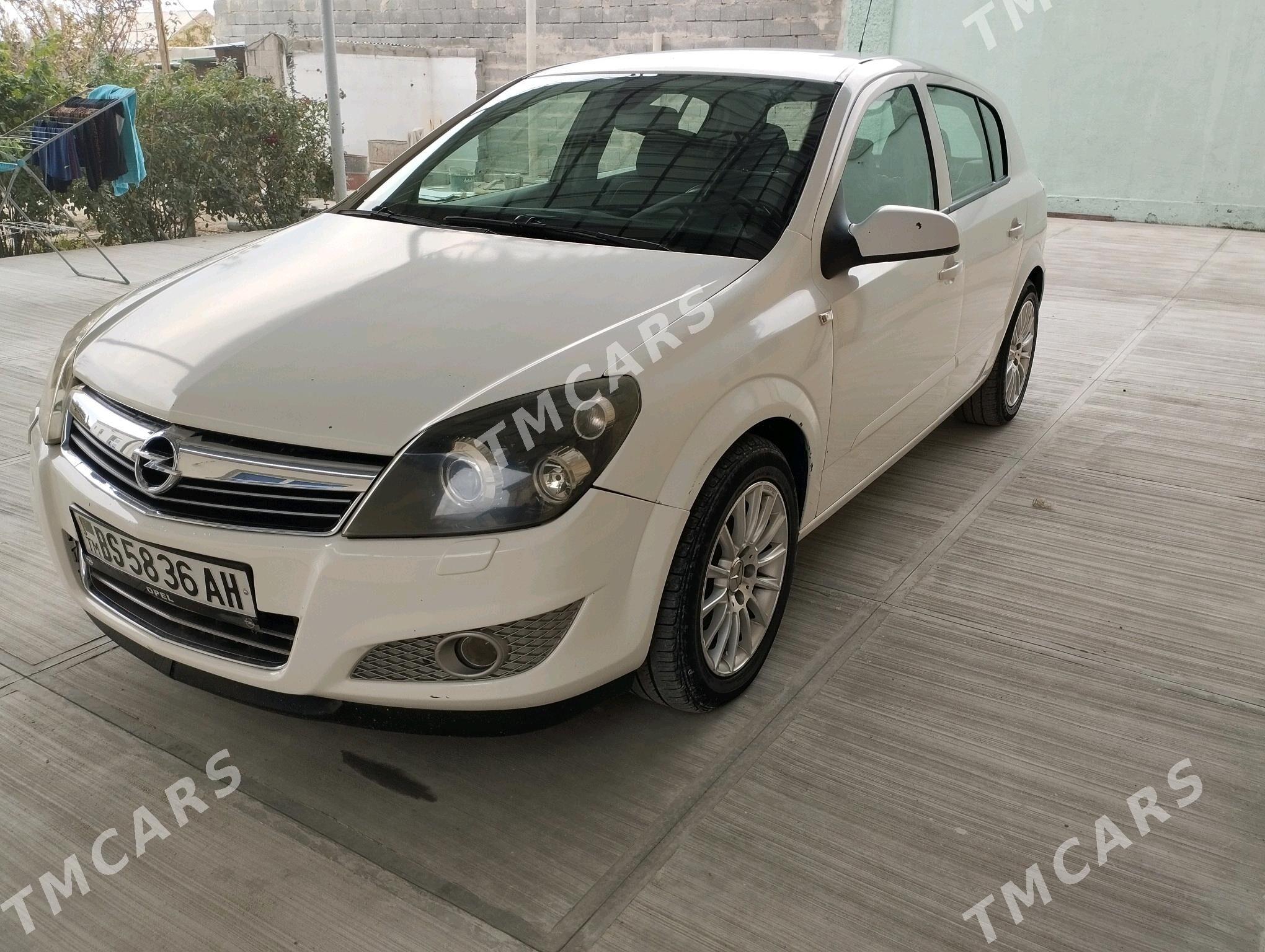 Opel Astra 2008 - 85 000 TMT - Бахарден - img 6