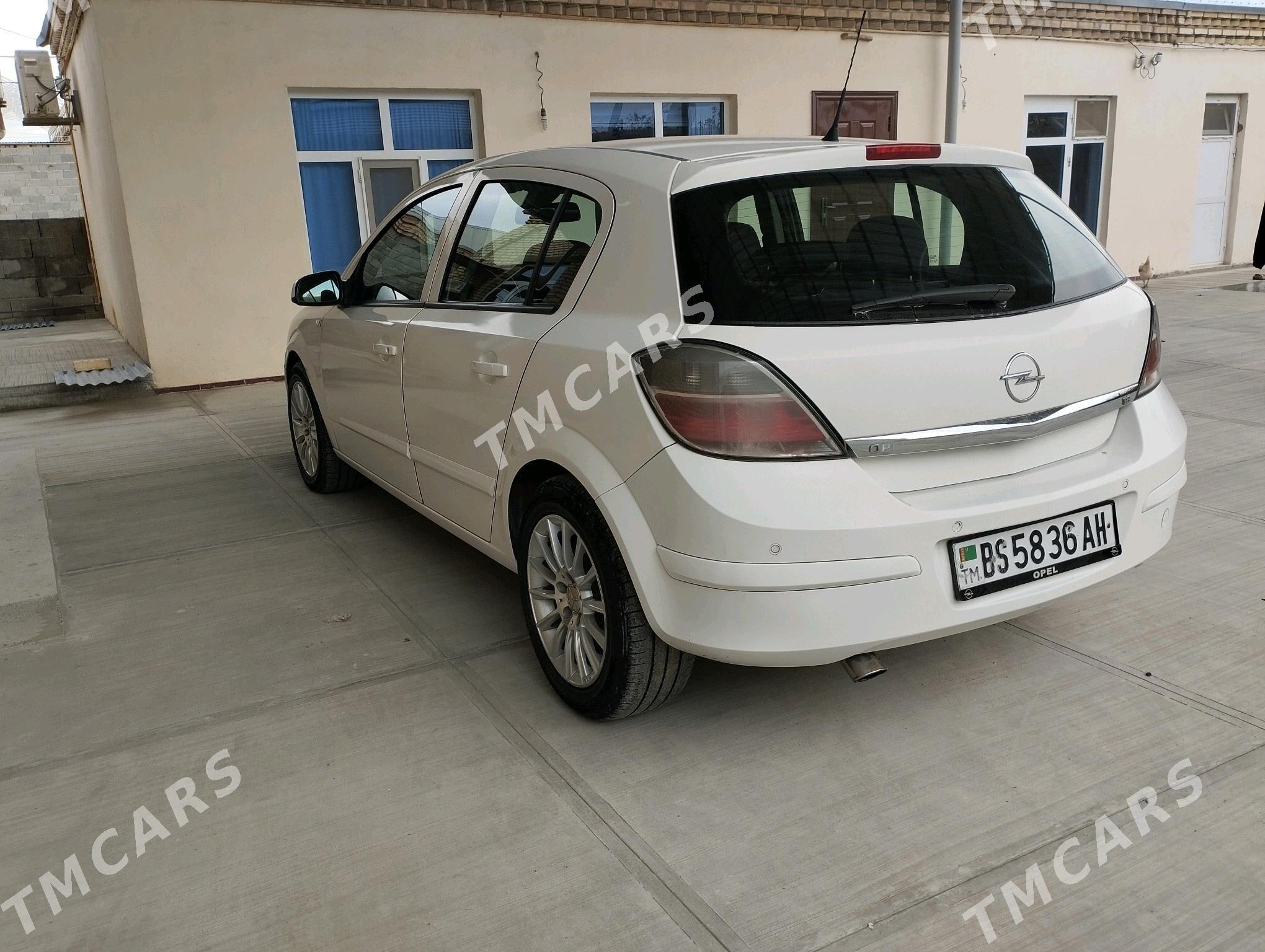 Opel Astra 2008 - 85 000 TMT - Бахарден - img 7