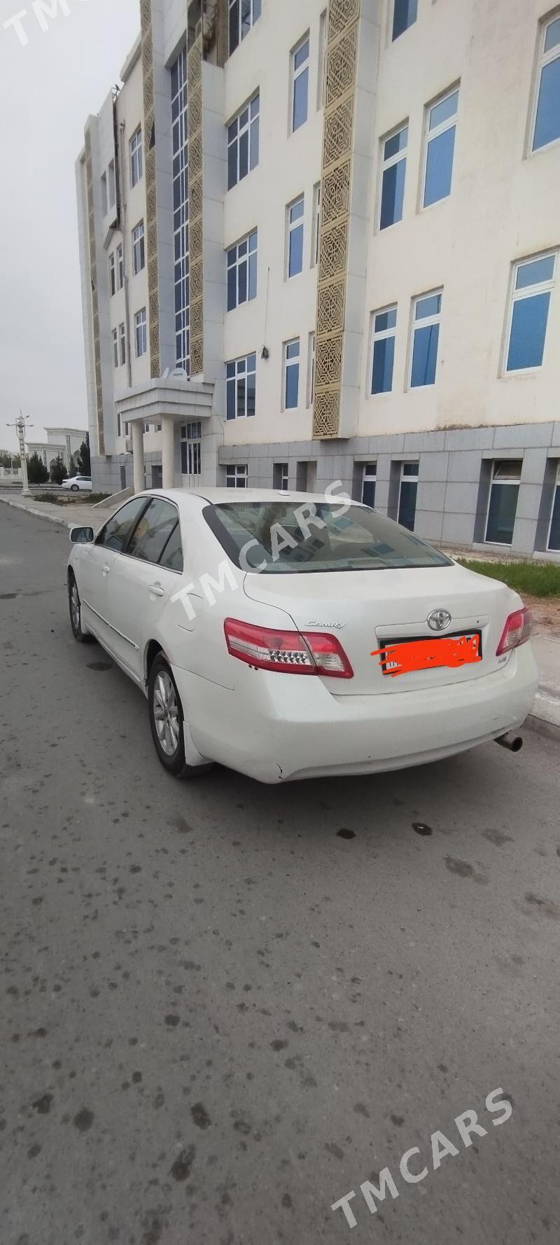 Toyota Camry 2011 - 115 000 TMT - Туркменабат - img 5