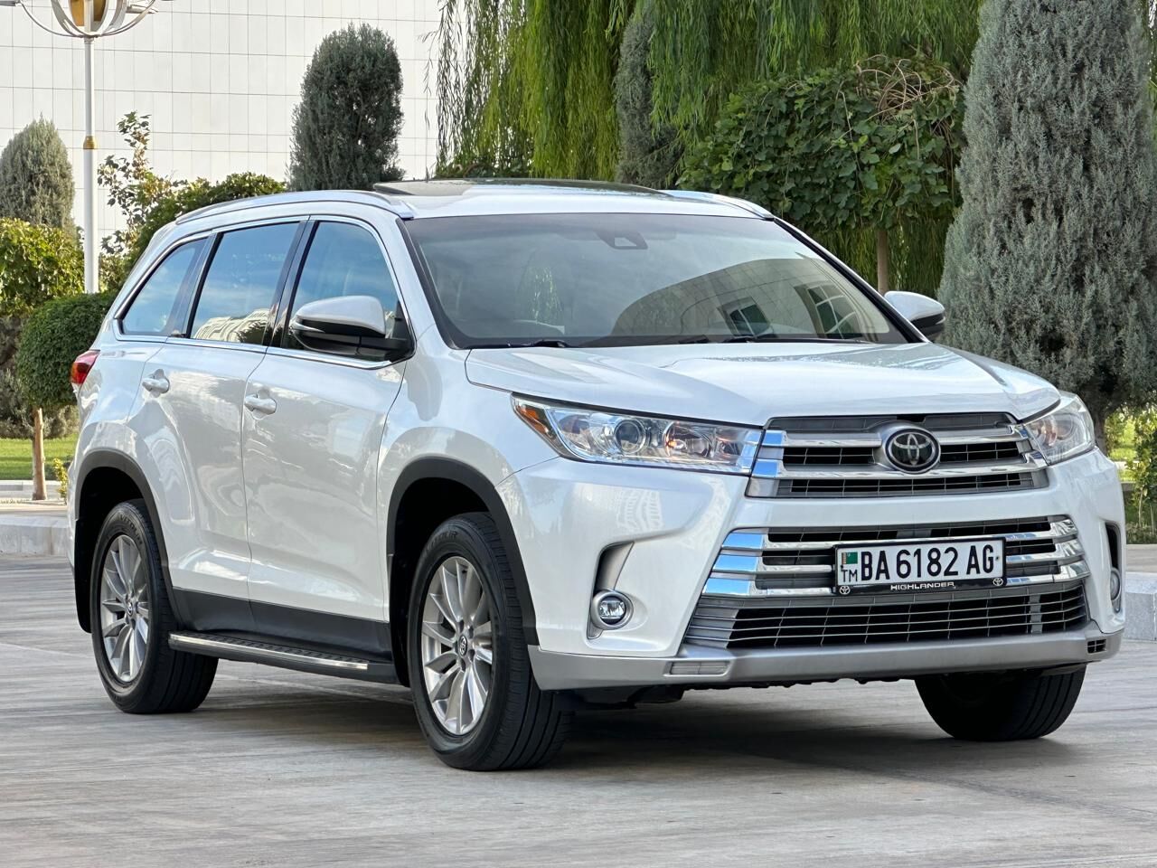 Toyota Highlander 2019 - 498 000 TMT - Ашхабад - img 2