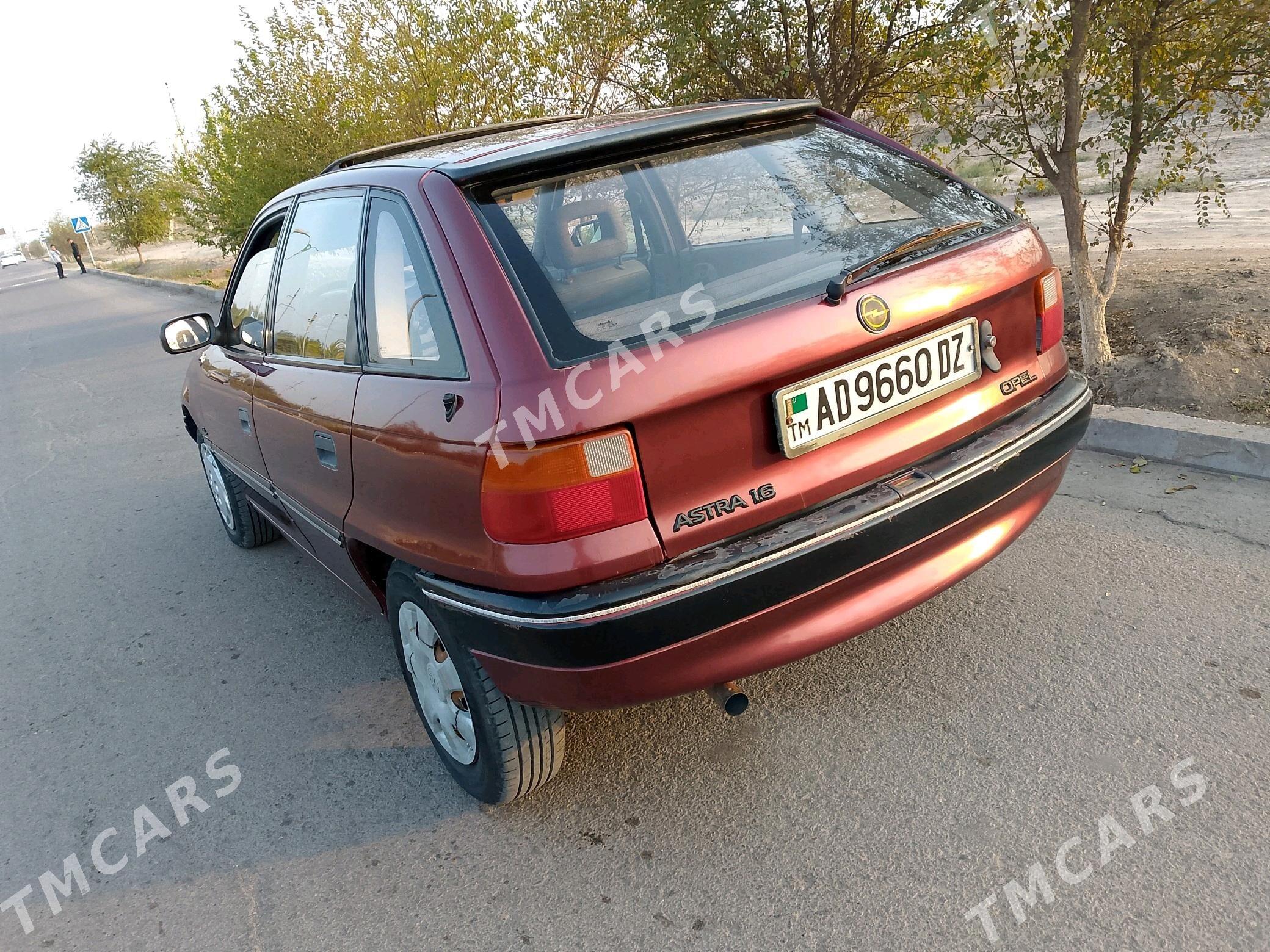 Opel Astra 1993 - 38 000 TMT - Köneürgenç - img 5