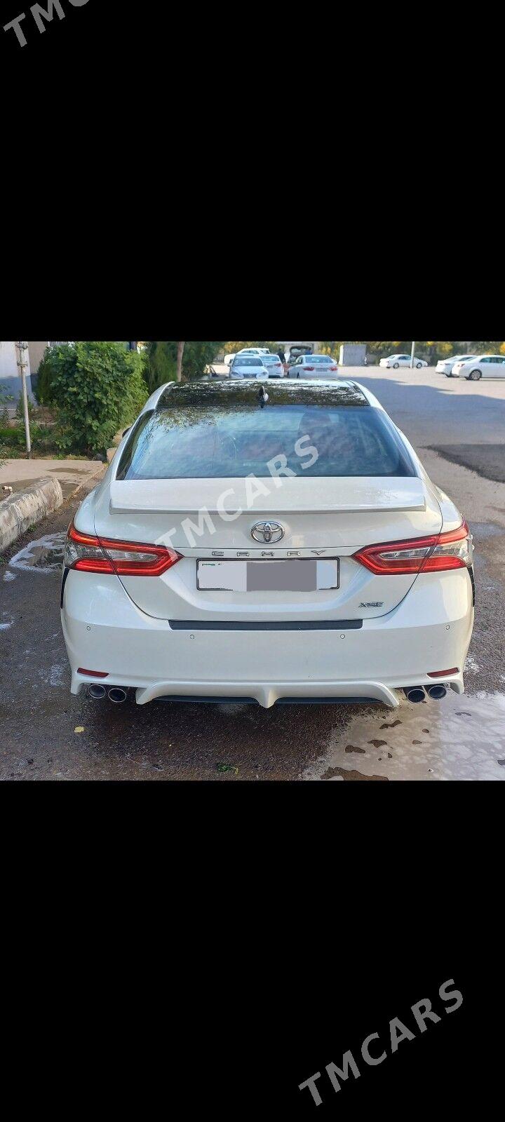 Toyota Camry 2018 - 390 000 TMT - Aşgabat - img 2