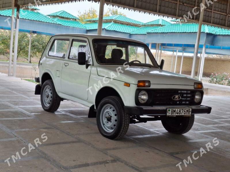 Lada Niva 1981 - 64 000 TMT - Мары - img 2