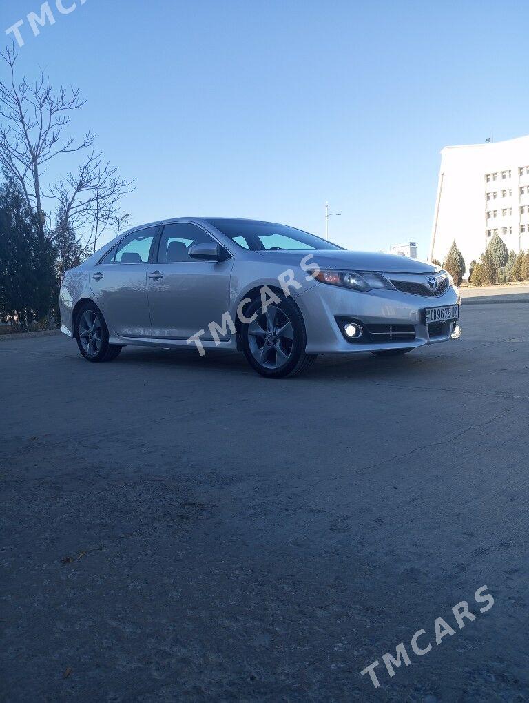 Toyota Camry 2014 - 230 000 TMT - Дашогуз - img 5