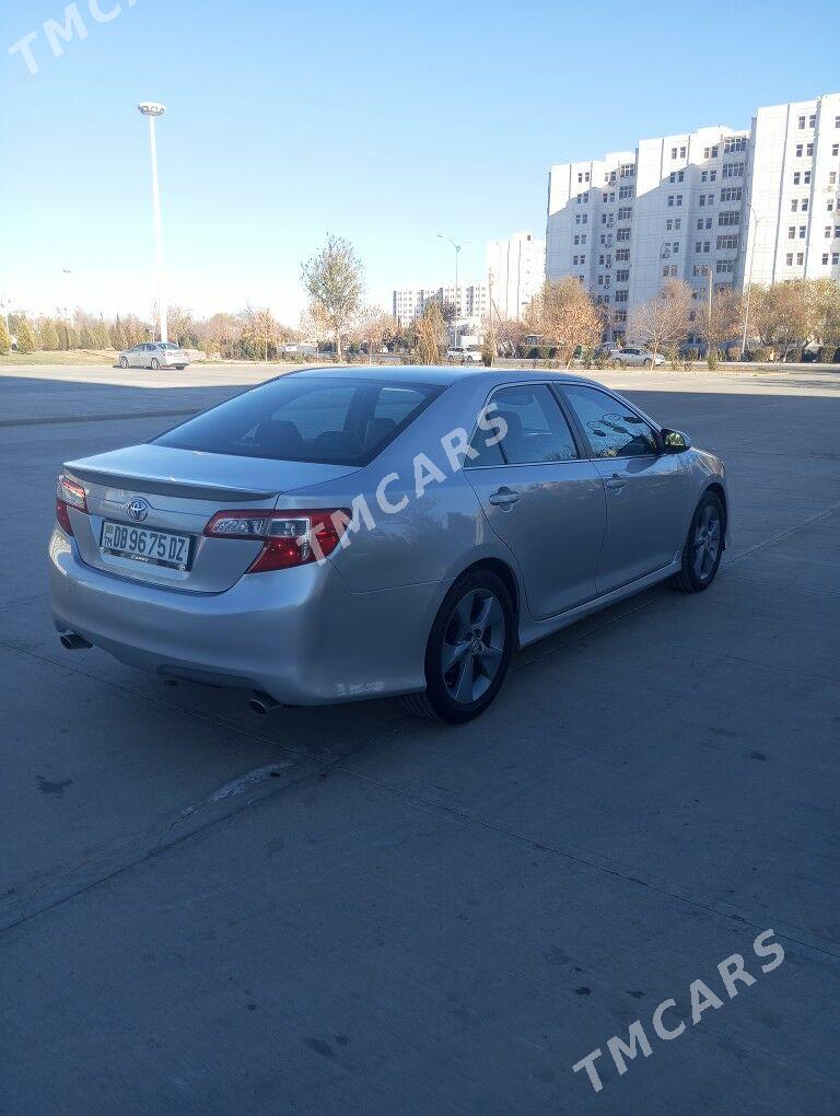 Toyota Camry 2014 - 230 000 TMT - Дашогуз - img 4