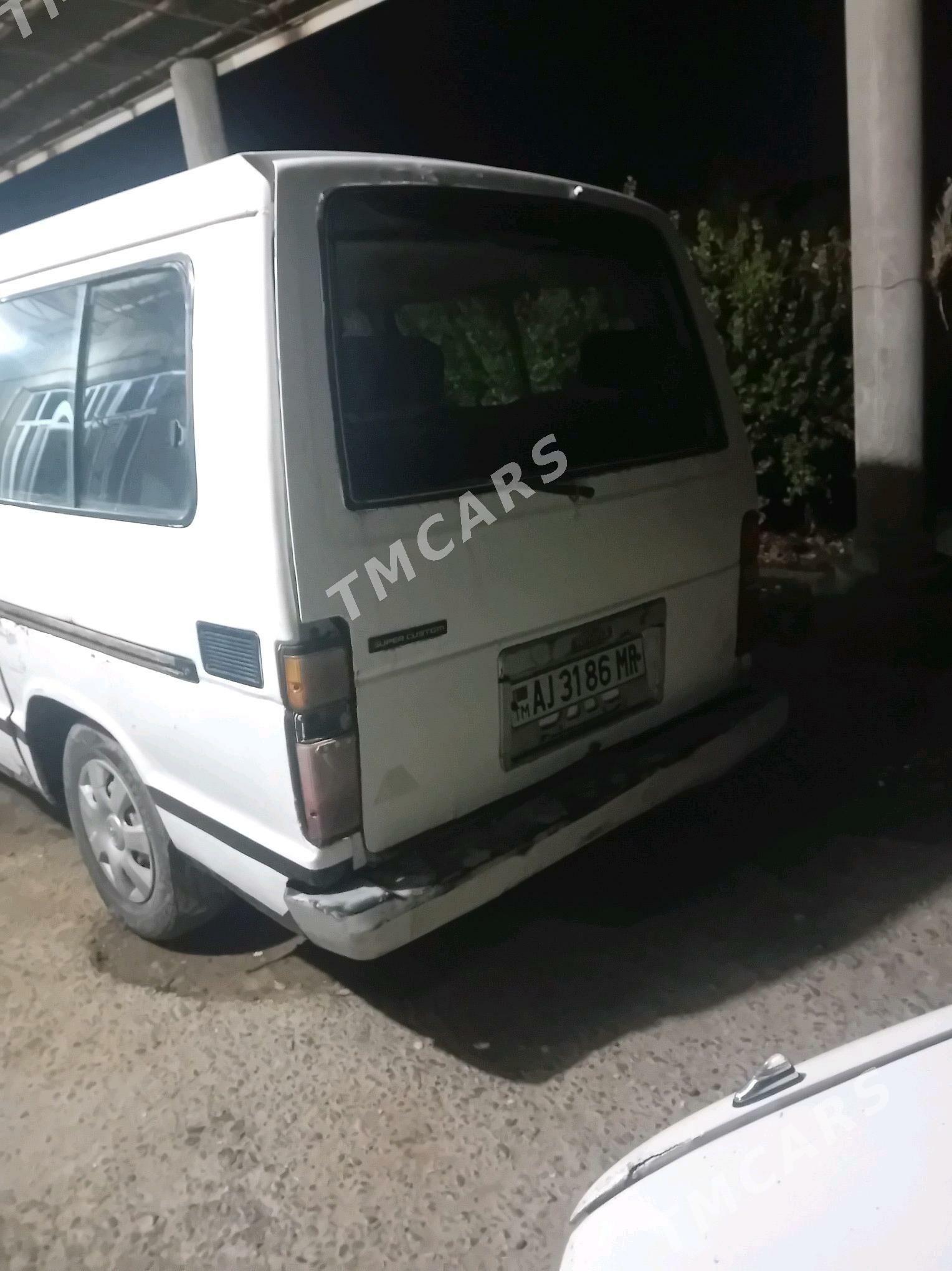 Toyota Hiace 1986 - 21 000 TMT - Mary - img 4