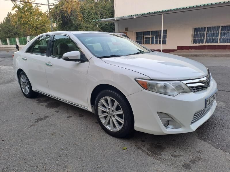 Toyota Camry 2012 - 180 000 TMT - Анев - img 3