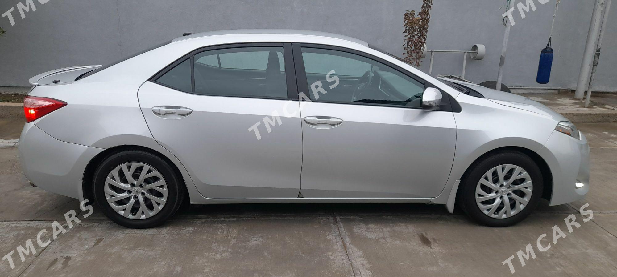 Toyota Corolla 2018 - 167 000 TMT - Aşgabat - img 8