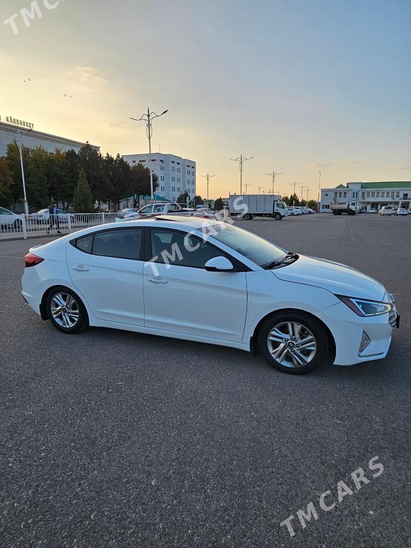 Hyundai Elantra 2020 - 205 000 TMT - Hitrowka - img 2