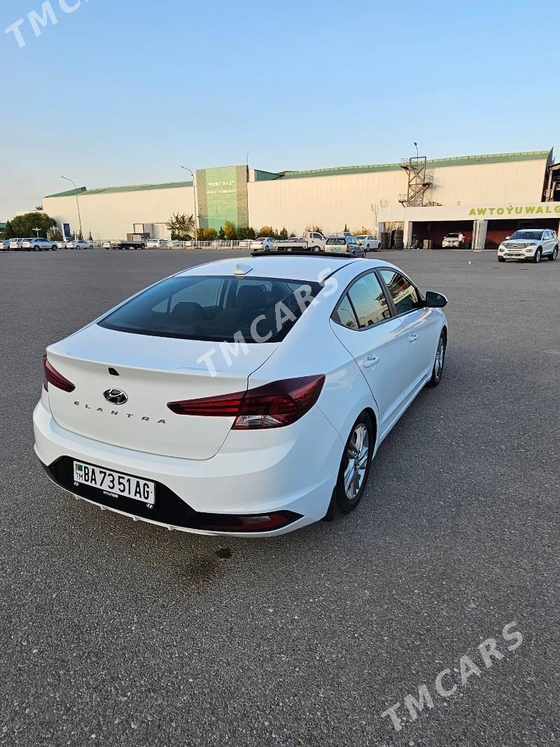 Hyundai Elantra 2020 - 205 000 TMT - Hitrowka - img 5