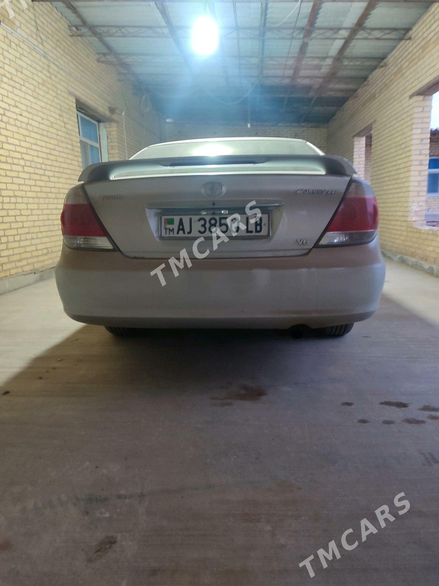 Toyota Camry 2005 - 155 000 TMT - Saýat - img 6