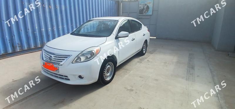 Nissan Versa 2014 - 100 000 TMT - Tejen - img 2