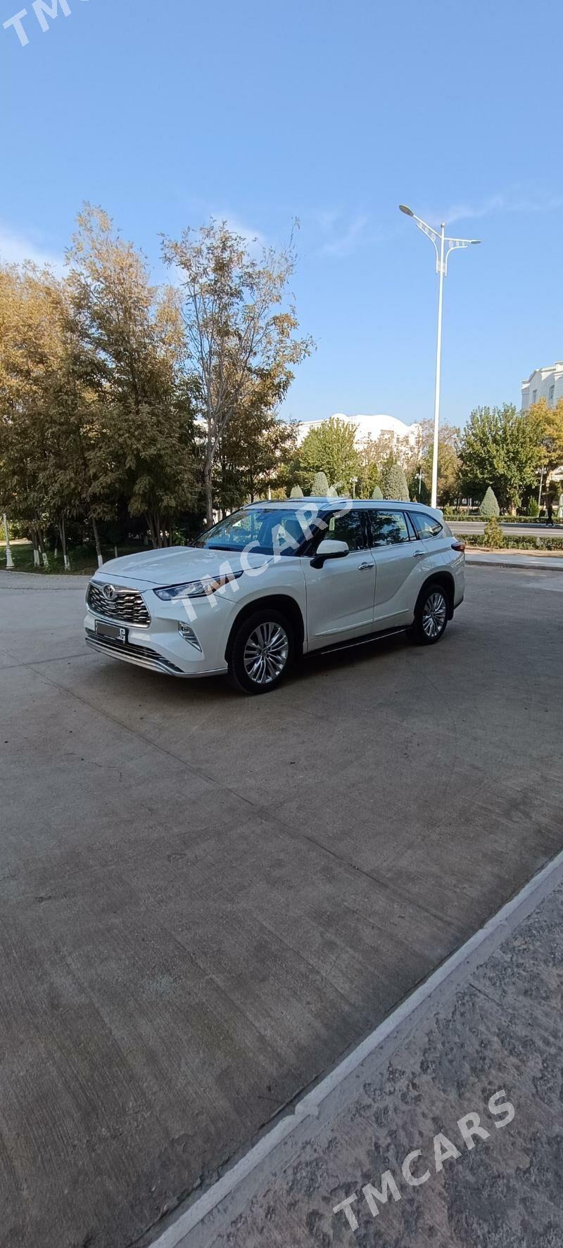 Toyota Highlander 2020 - 550 000 TMT - Aşgabat - img 4