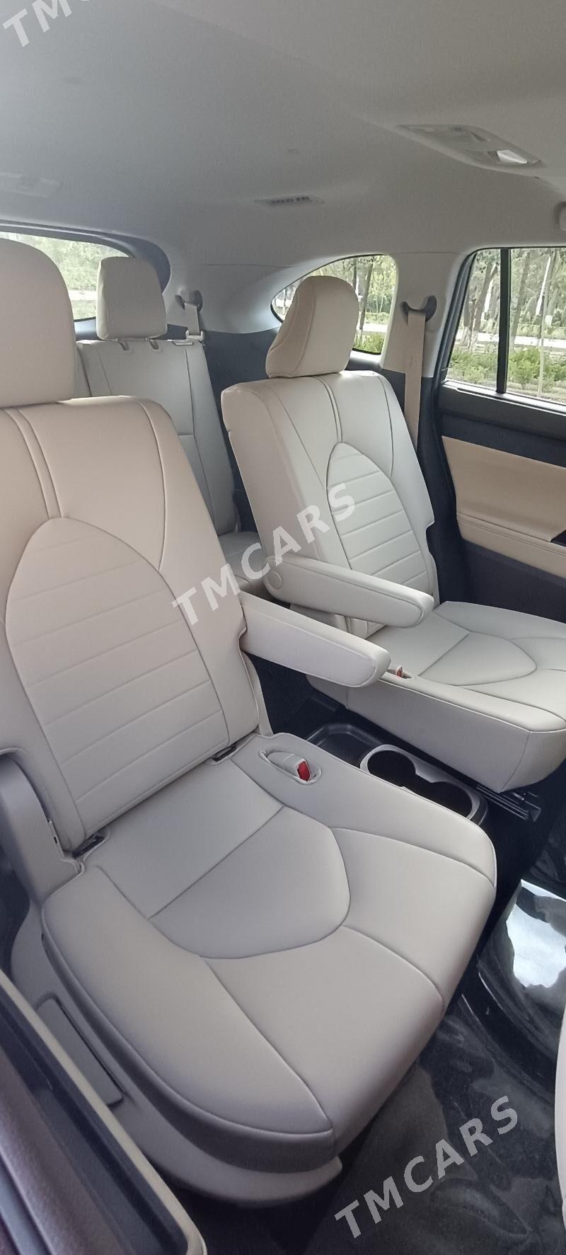 Toyota Highlander 2020 - 550 000 TMT - Aşgabat - img 6