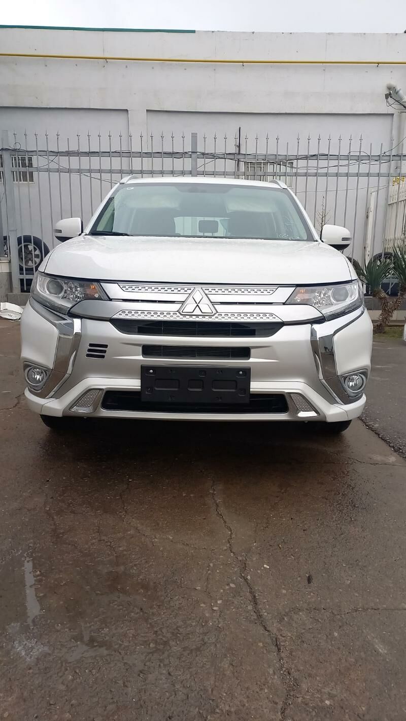 Mitsubishi Outlander 2022 - 295 000 TMT - Aşgabat - img 7