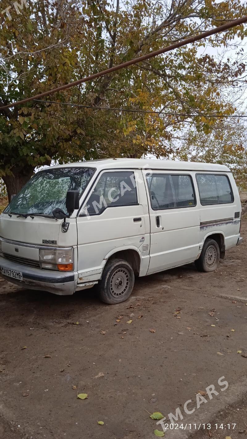 Toyota Hiace 1988 - 38 000 TMT - Мары - img 3