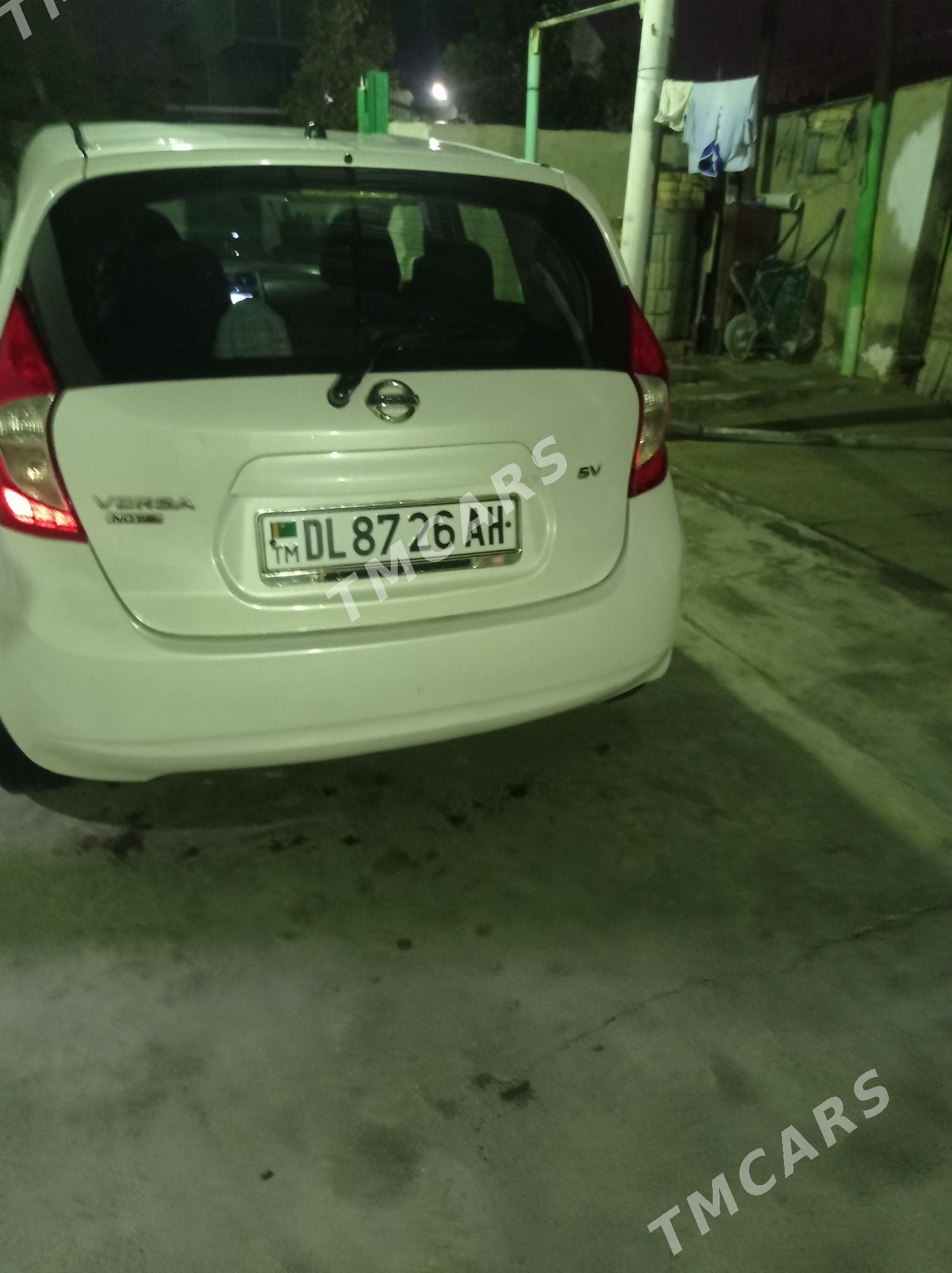 Nissan Versa Note 2014 - 100 000 TMT - Ак-Бугдайский этрап - img 4