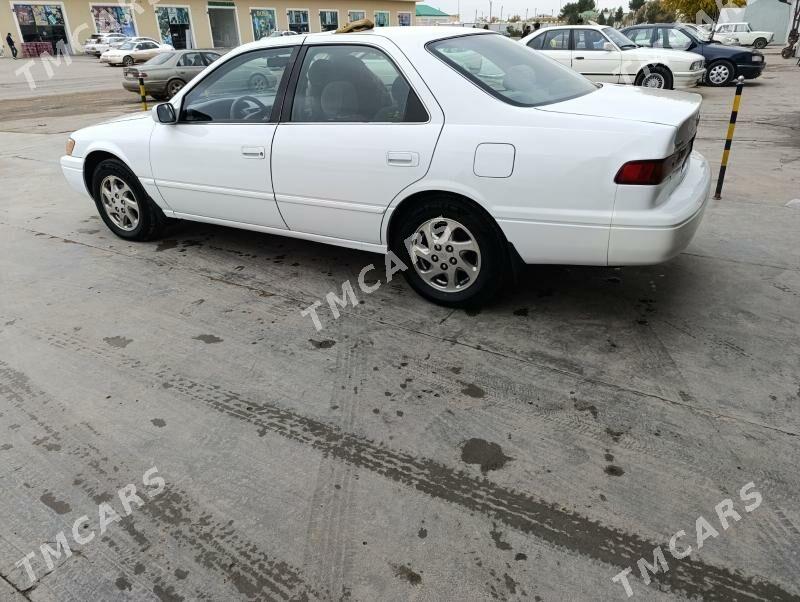 Toyota Camry 1997 - 130 000 TMT - Baýramaly - img 4