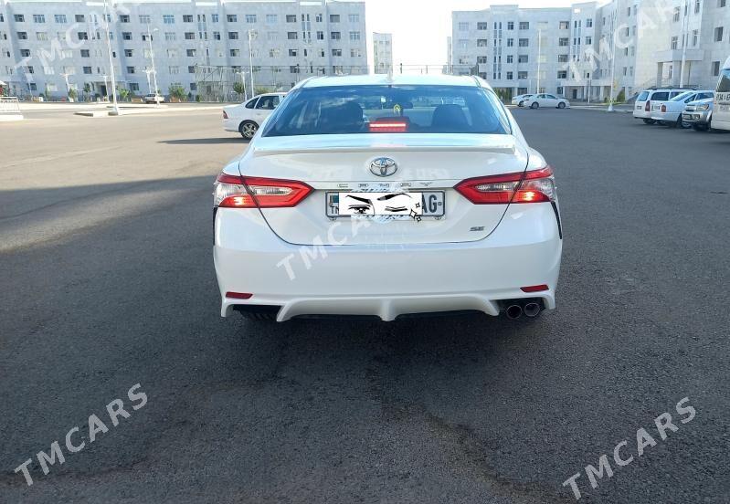 Toyota Camry 2018 - 340 000 TMT - Бузмеин ГРЭС - img 4