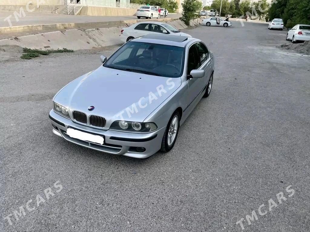 BMW E39 2002 - 110 000 TMT - Aşgabat - img 7