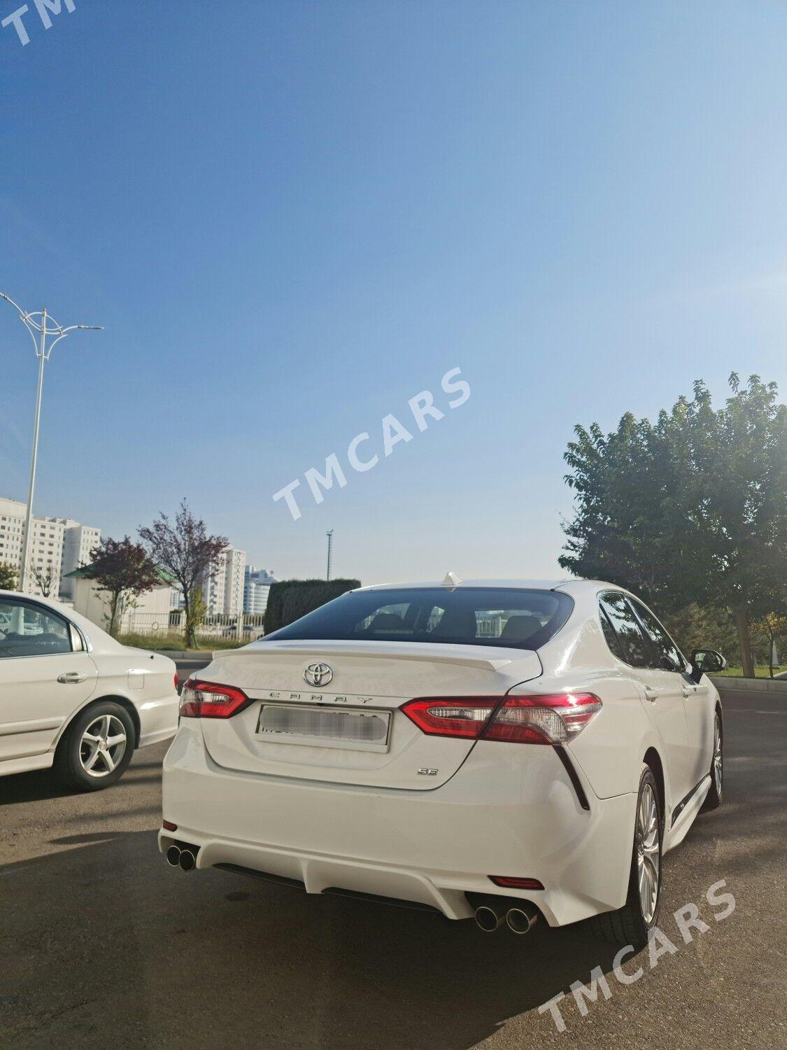 Toyota Camry 2018 - 290 000 TMT - Ашхабад - img 7