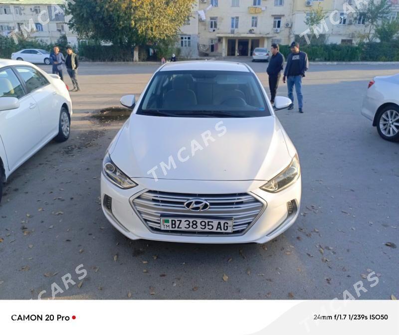 Hyundai Elantra 2018 - 170 000 TMT - Мир 8 - img 4