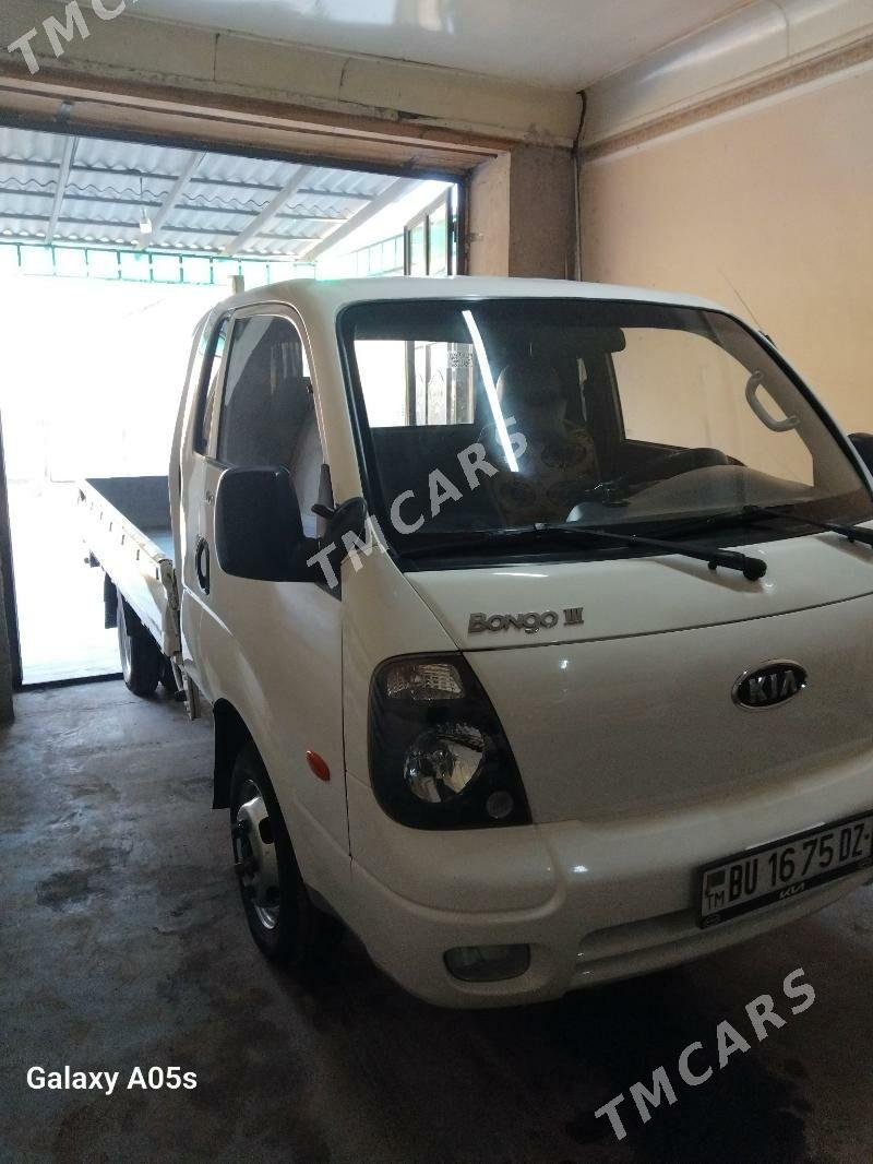 Kia Bongo 2005 - 150 000 TMT - Дашогуз - img 2