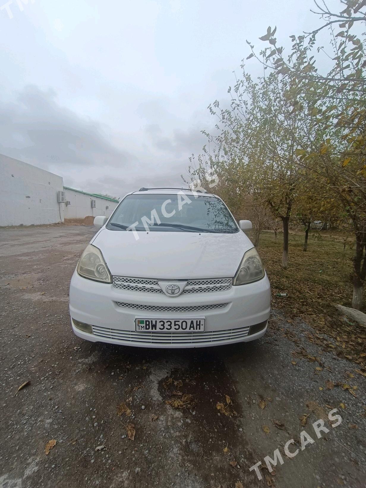 Toyota Sienna 2004 - 160 000 TMT - Aşgabat - img 4