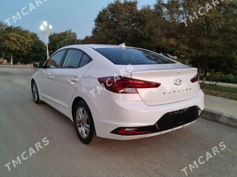 Hyundai Elantra 2020 - 230 000 TMT - Türkmenbaşy - img 3