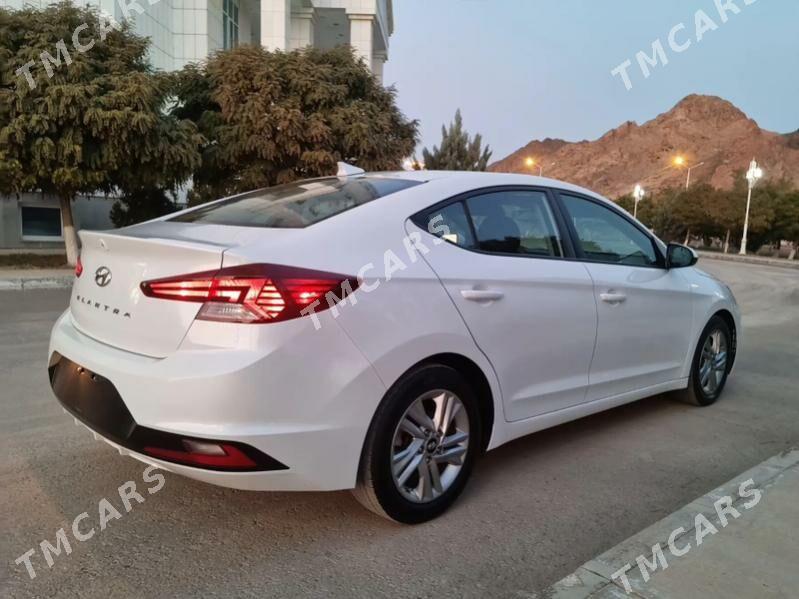 Hyundai Elantra 2020 - 230 000 TMT - Türkmenbaşy - img 5