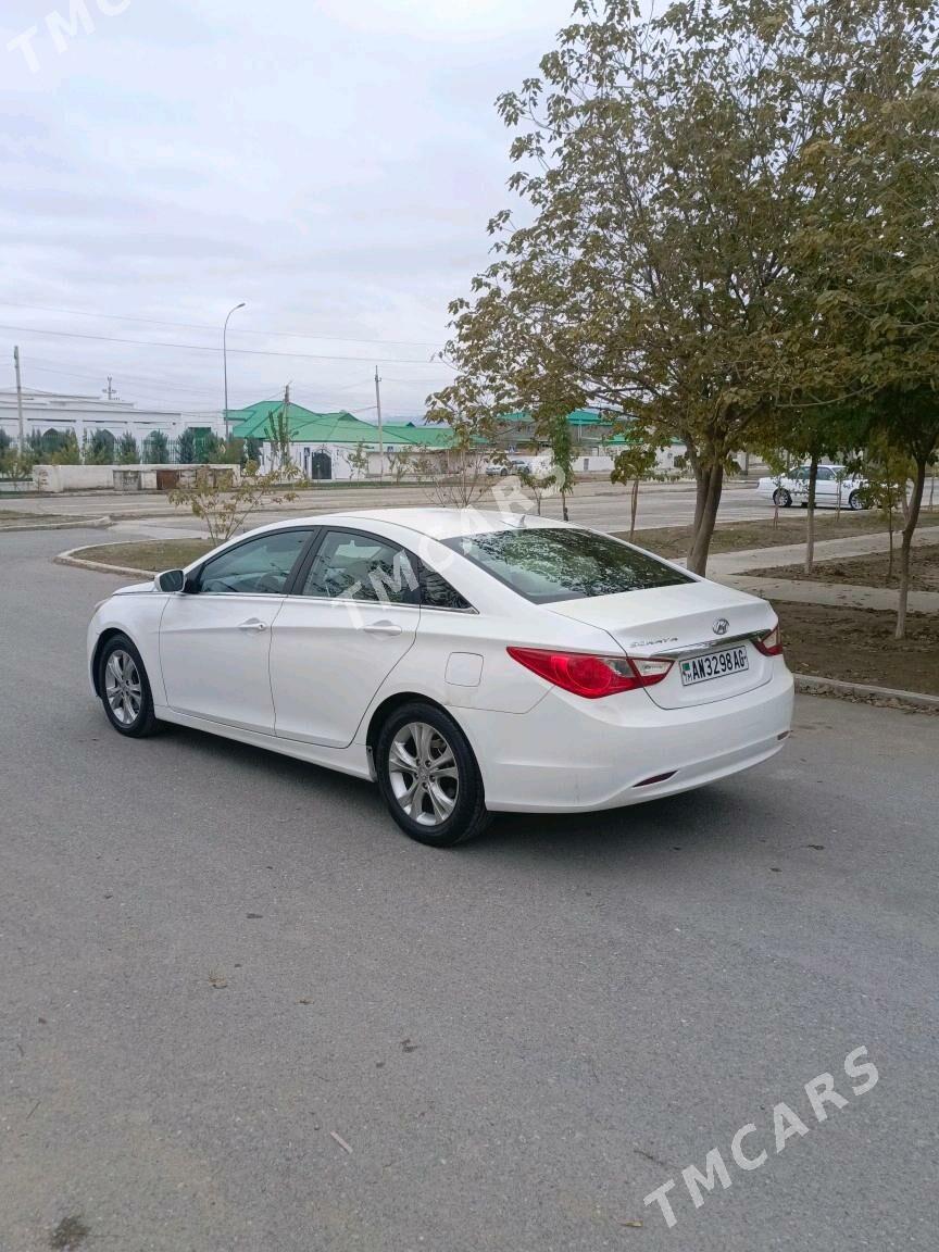 Hyundai Sonata 2010 - 108 000 TMT - Aşgabat - img 4