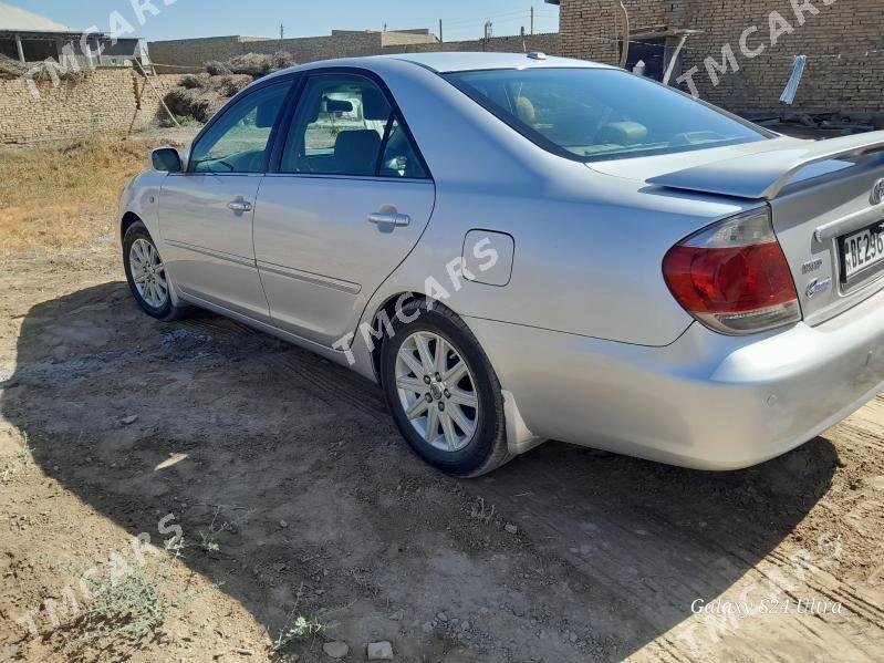 Toyota Camry 2005 - 150 000 TMT - Гарабекевюл - img 2