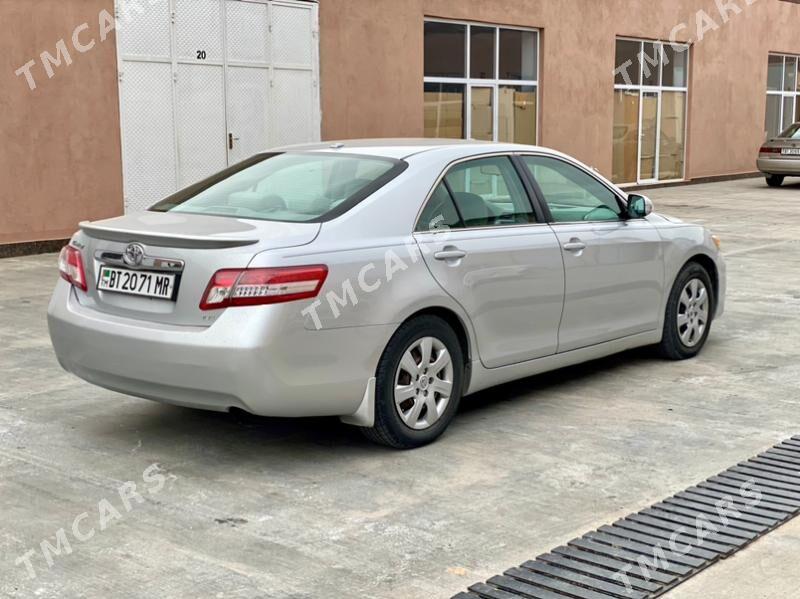 Toyota Camry 2010 - 180 000 TMT - Мары - img 5