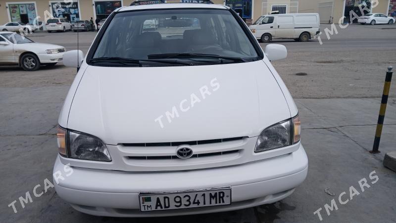 Toyota Sienna 2000 - 160 000 TMT - Байрамали - img 2