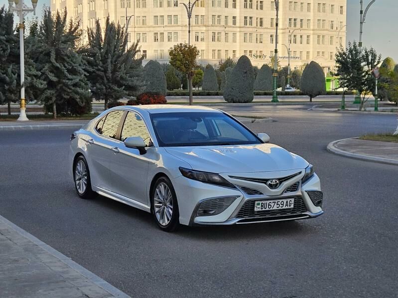 Toyota Camry 2021 - 270 000 TMT - Aşgabat - img 2