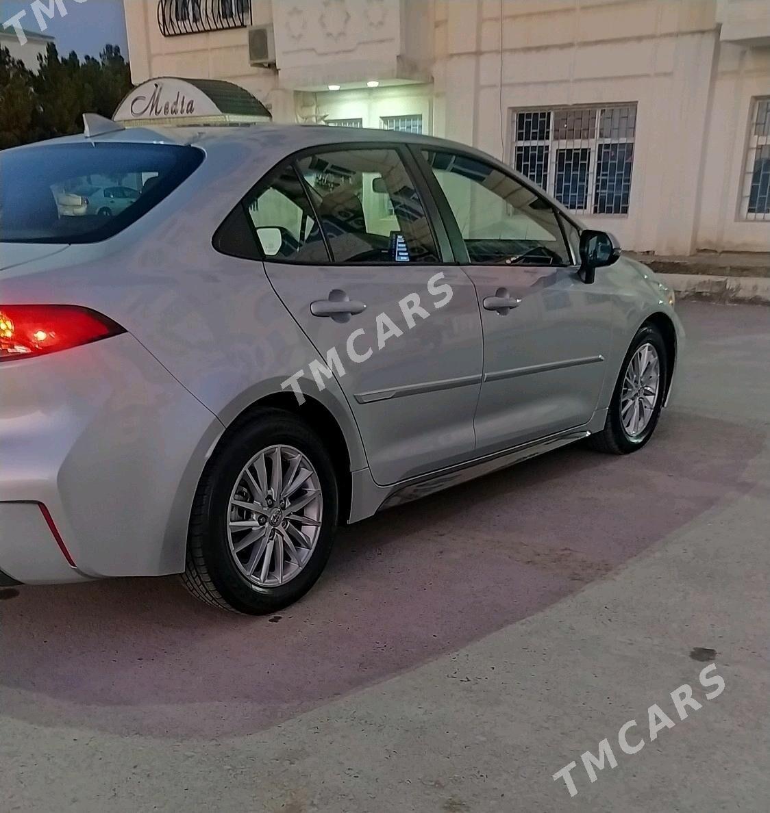 Toyota Corolla 2021 - 250 000 TMT - Туркменабат - img 3