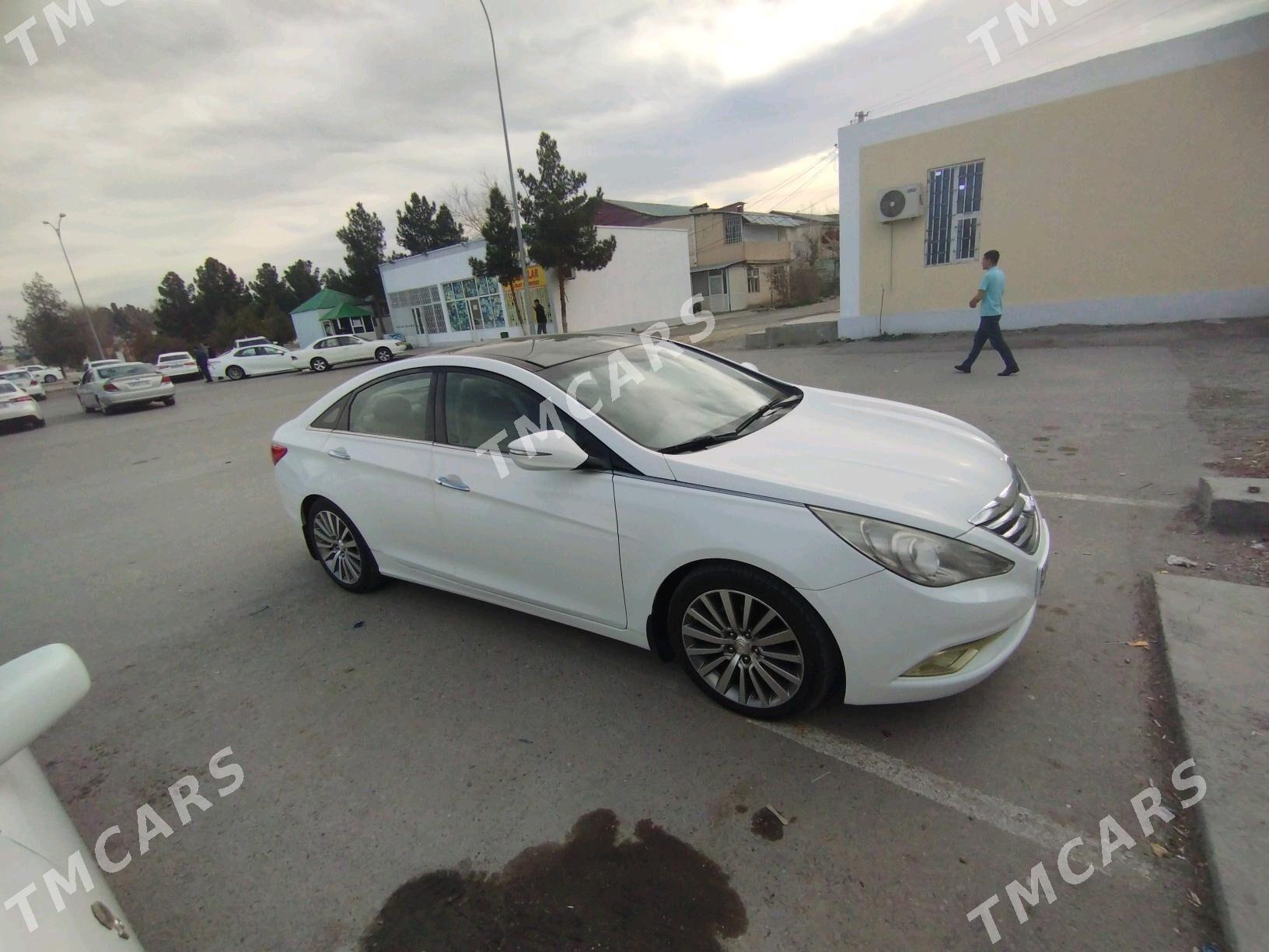 Hyundai Sonata 2013 - 220 000 TMT - Ашхабад - img 3