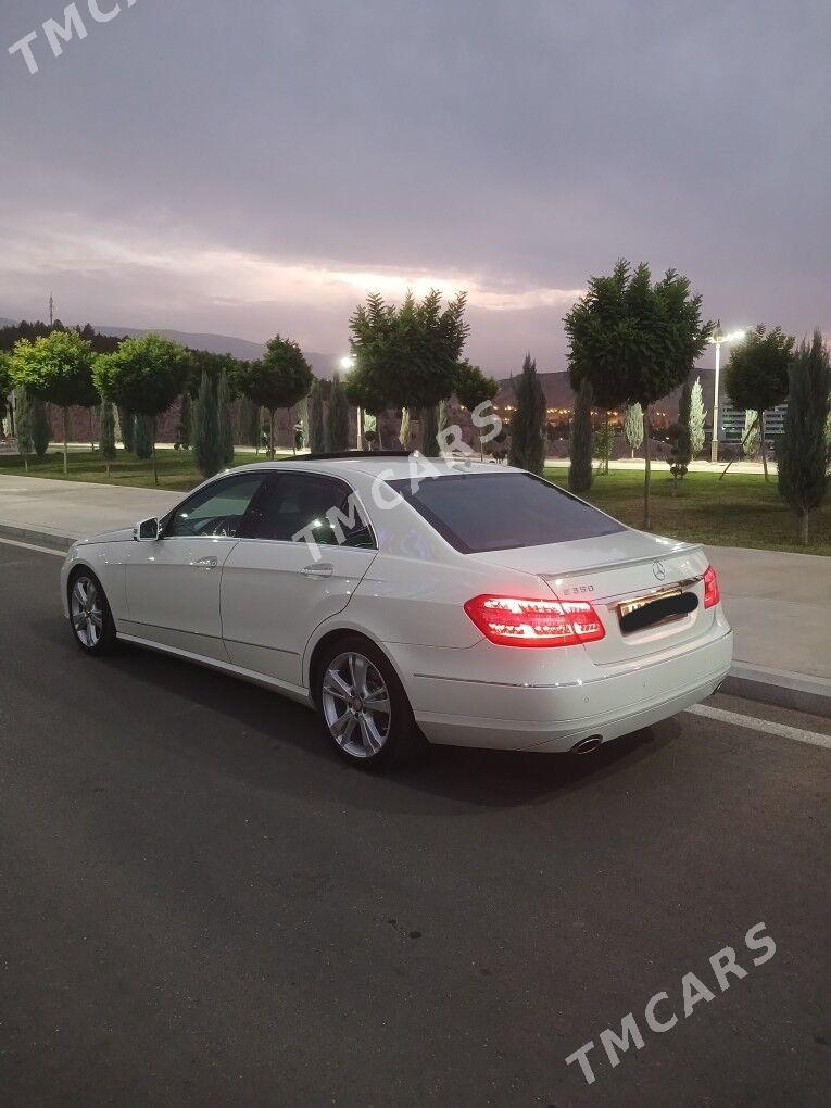 Mercedes-Benz E350 2011 - 300 000 TMT - Aşgabat - img 4