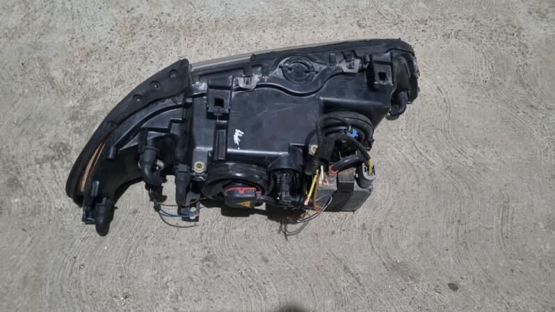 BMW E39 2003 HELLA KSENON FARA 2 500 TMT - Анев - img 5