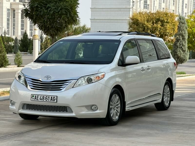 Toyota Sienna 2016 - 395 000 TMT - Aşgabat - img 2