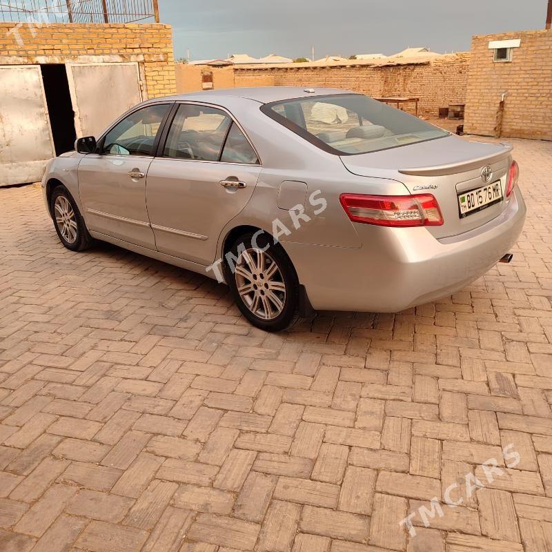 Toyota Camry 2009 - 120 000 TMT - Baýramaly - img 3