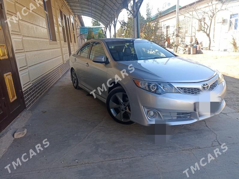 Toyota Camry 2014 - 220 000 TMT - Дашогуз - img 4