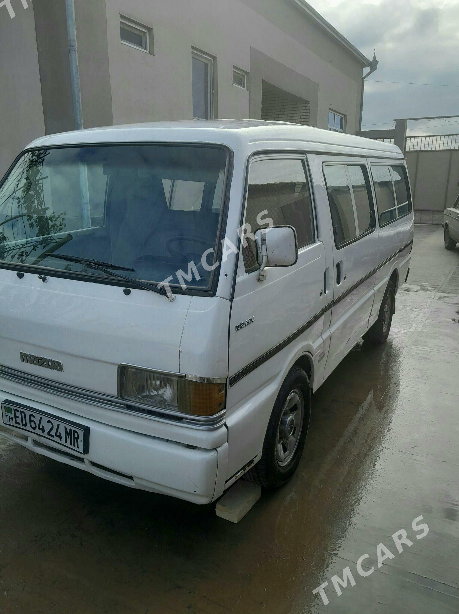 Toyota Hiace 1989 - 60 000 TMT - Baýramaly - img 3