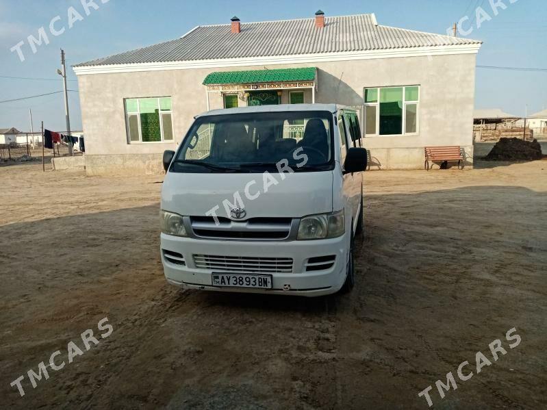 Toyota Hiace 2006 - 170 000 TMT - Эсенгулы - img 2