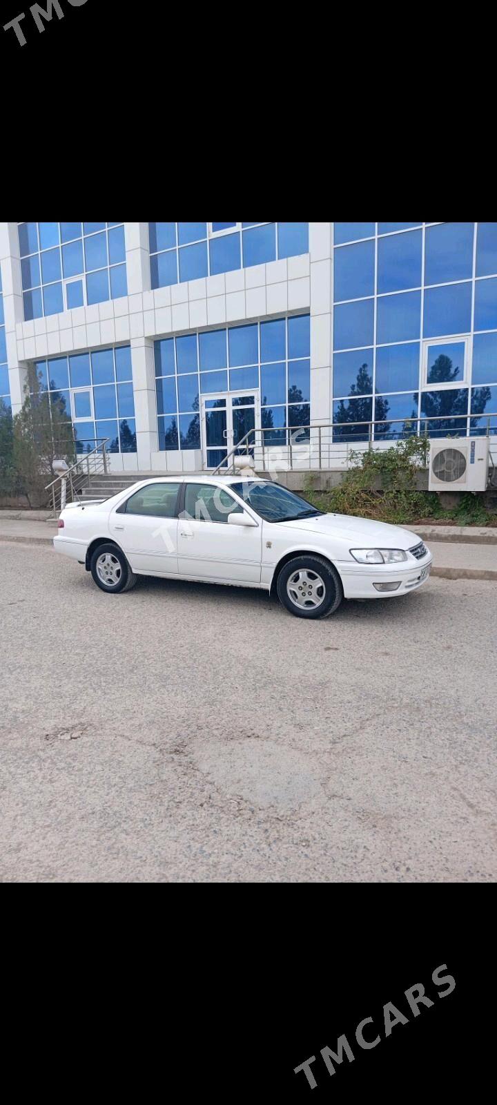 Toyota Camry 2001 - 107 000 TMT - Теджен - img 4