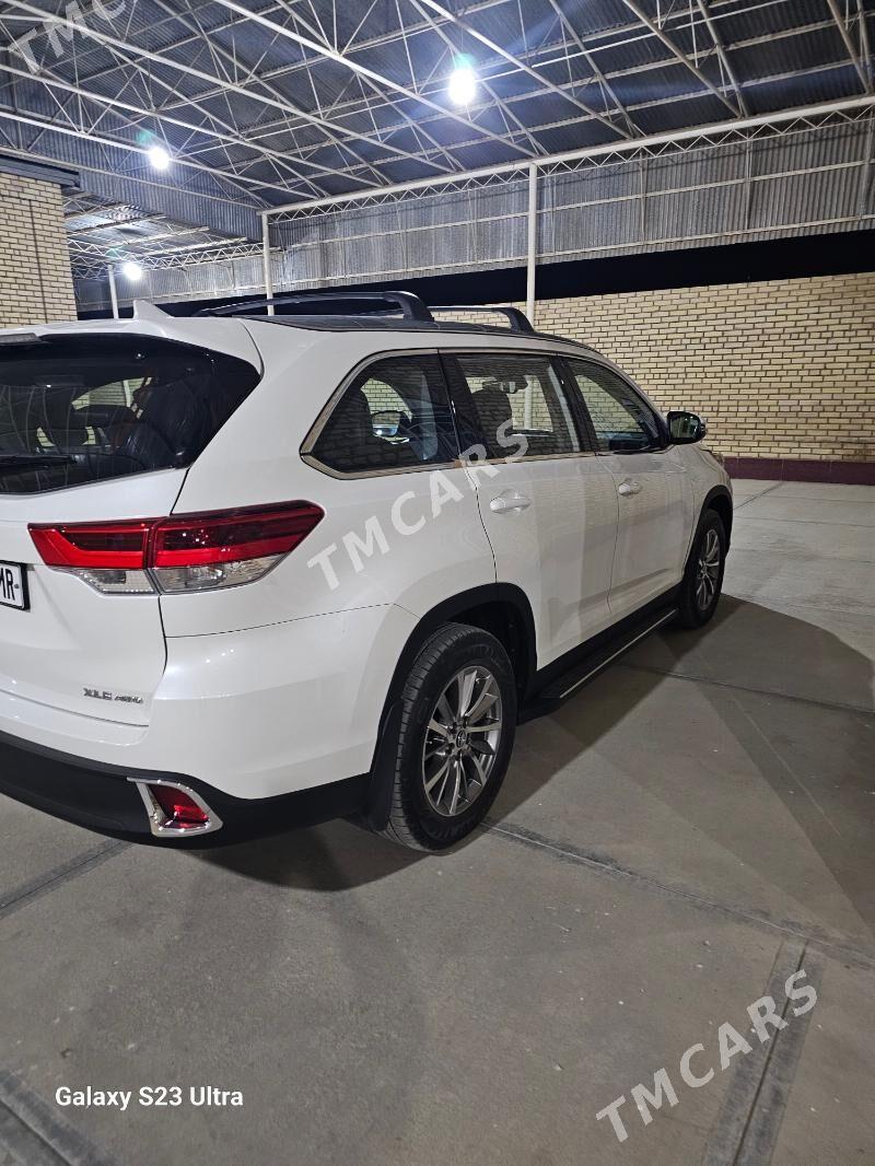 Toyota Highlander 2019 - 500 000 TMT - Мары - img 6