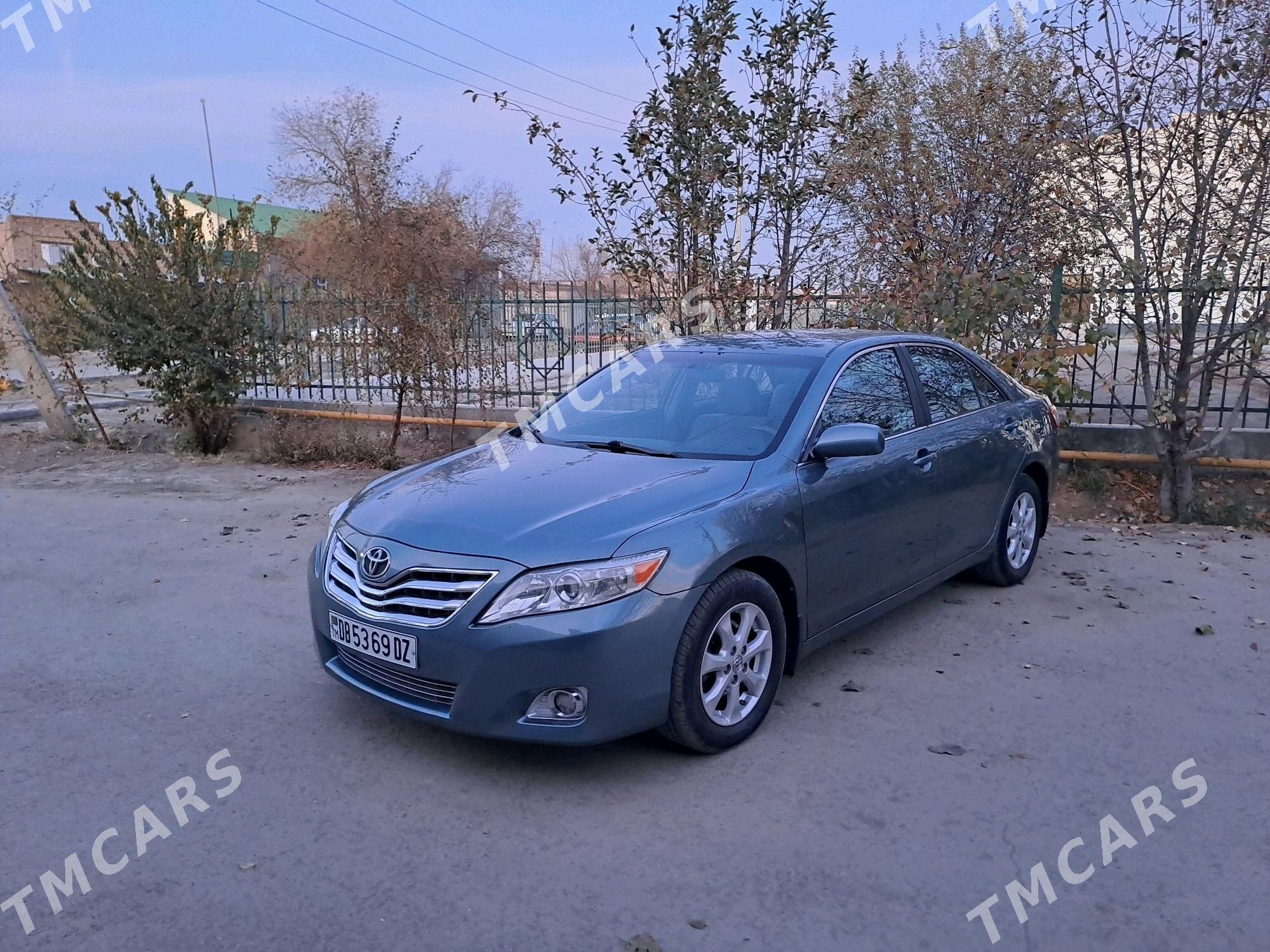 Toyota Camry 2011 - 150 000 TMT - Дашогуз - img 3