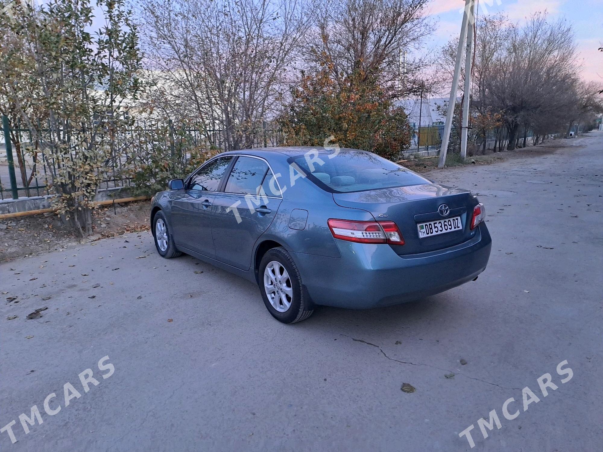 Toyota Camry 2011 - 150 000 TMT - Дашогуз - img 6