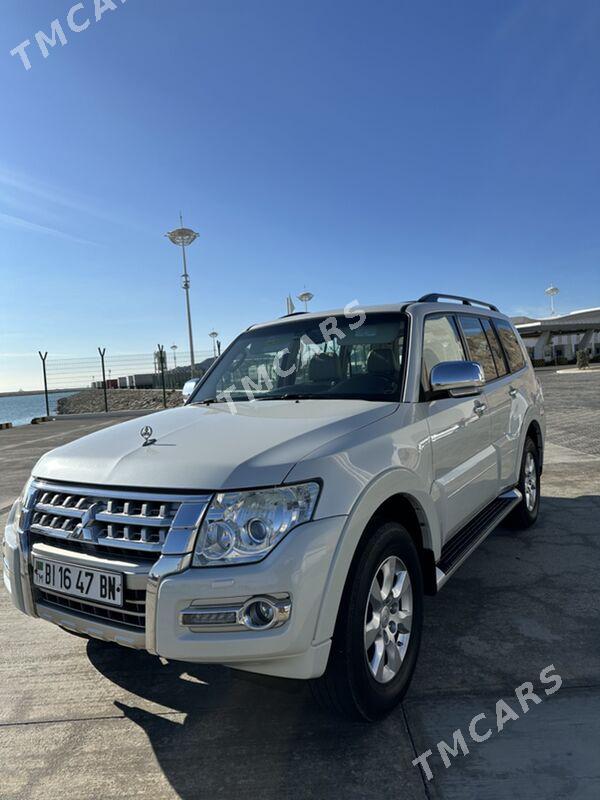 Mitsubishi Pajero 2015 - 300 000 TMT - Türkmenbaşy - img 4